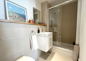 Photo 12- click for photo gallery
